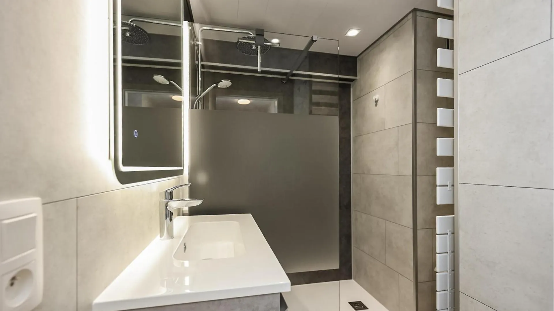 Amazing Apartment In Oostende With House Sea View 0*, אוסטנדה